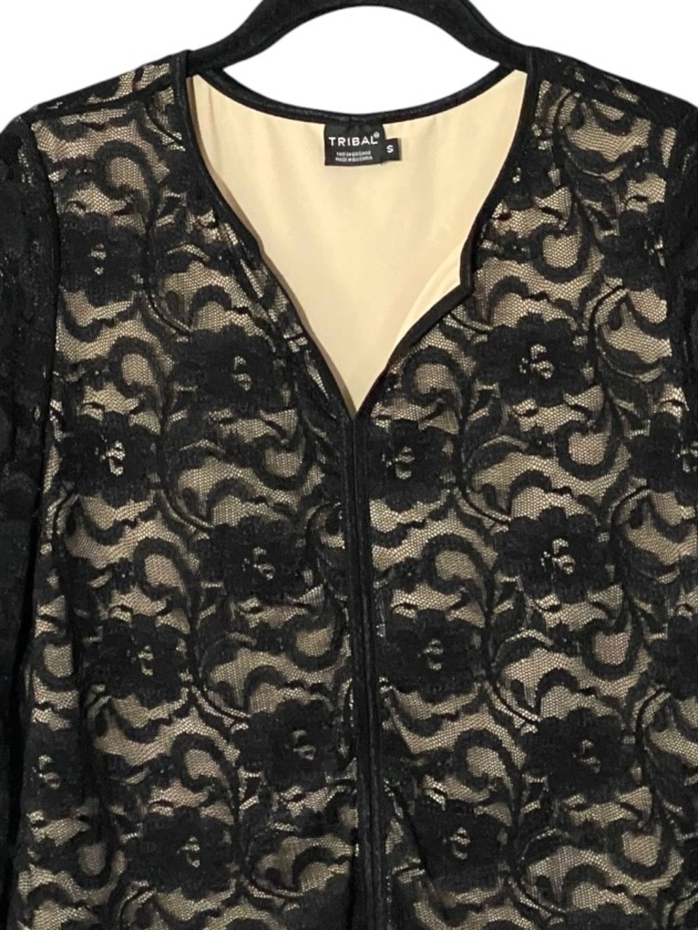 Tribal Black Floral Lace Top S Nude Lined 3/4 Sleeve Sheer Romantic Goth - Picture 3 of 9